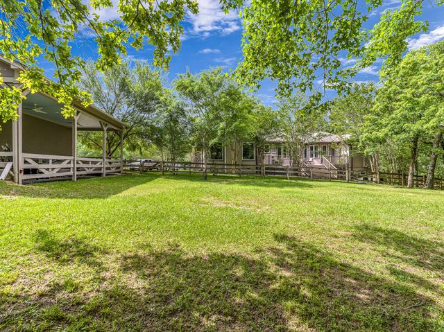 37922 Clubhouse Lane, Magnolia, TX 77355