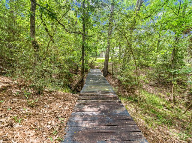 37922 Clubhouse Lane, Magnolia, TX 77355