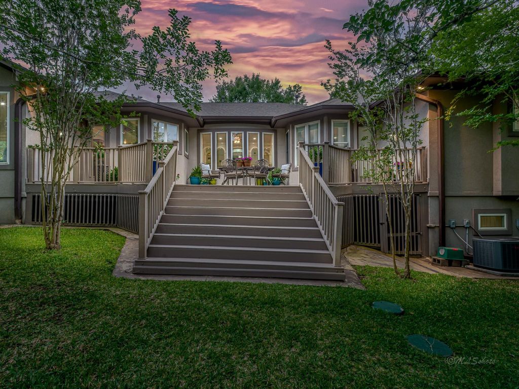 37922 Clubhouse Lane, Magnolia, TX 77355