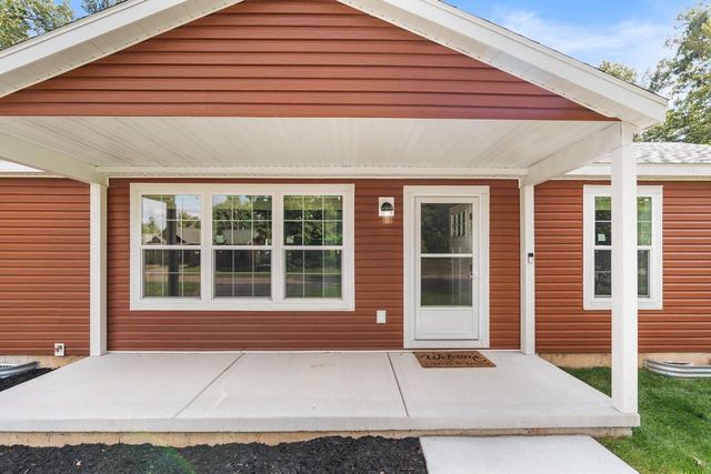 306 Pine Meadow Court, Wisconsin Dells, WI 53965