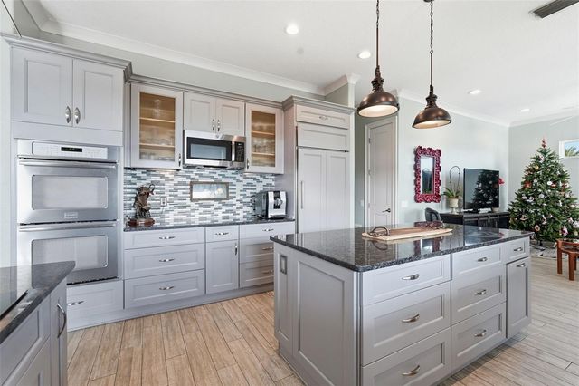 401 HARBOR DRIVE, Belleair Beach, FL 33786