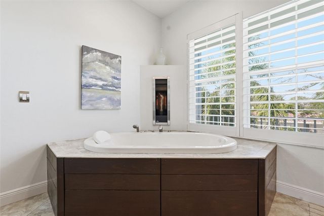 401 HARBOR DRIVE, Belleair Beach, FL 33786