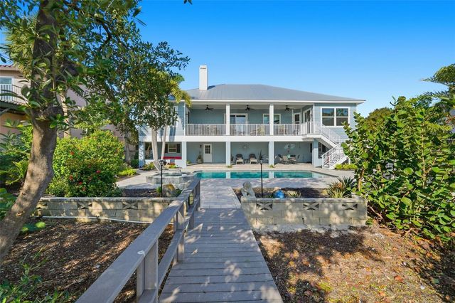 401 HARBOR DRIVE, Belleair Beach, FL 33786