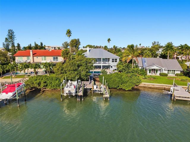401 HARBOR DRIVE, Belleair Beach, FL 33786