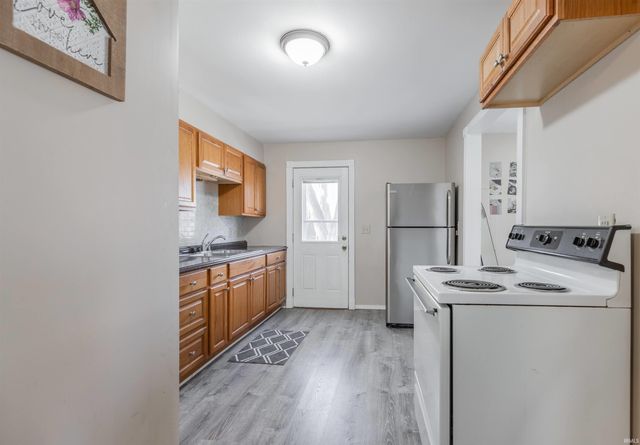 1825 S Bosse Avenue, Evansville, IN 47712