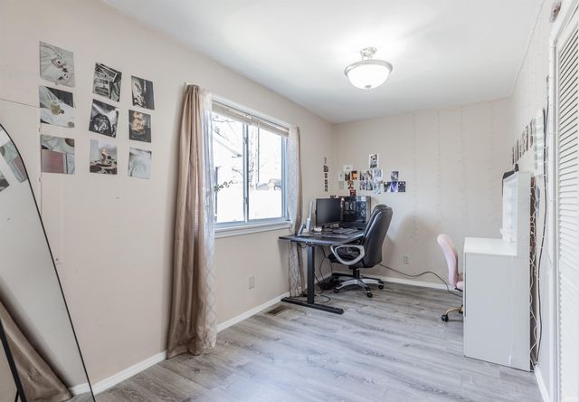 1825 S Bosse Avenue, Evansville, IN 47712