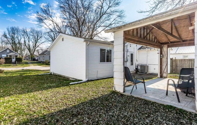 1825 S Bosse Avenue, Evansville, IN 47712