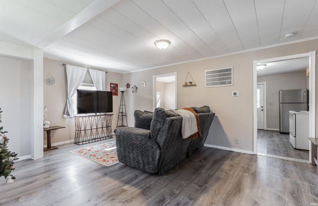 1825 S Bosse Avenue, Evansville, IN 47712