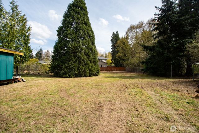 11409 93rd Avenue E, Puyallup, WA 98373