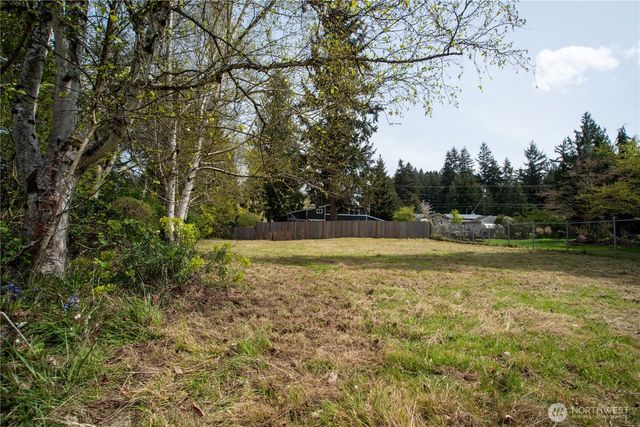11409 93rd Avenue E, Puyallup, WA 98373