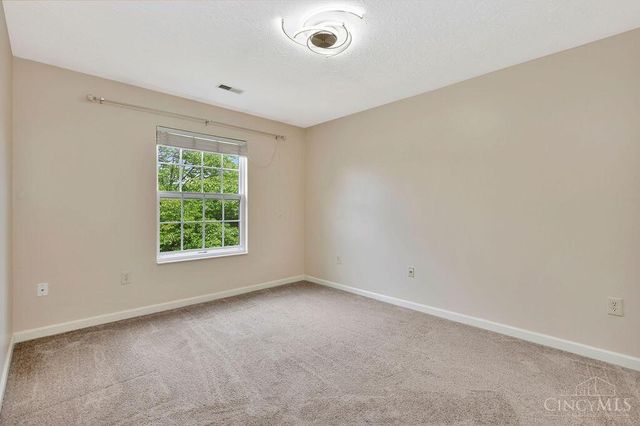 5570 Harbourwatch Way, Deerfield Twp., OH 45040
