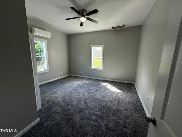 411 South Hill Street, Greeneville, TN 37745