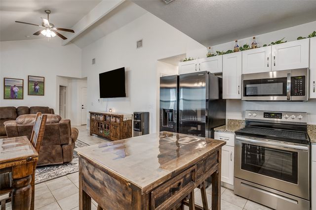 408 Whitney Court, Rio Vista, TX 76093