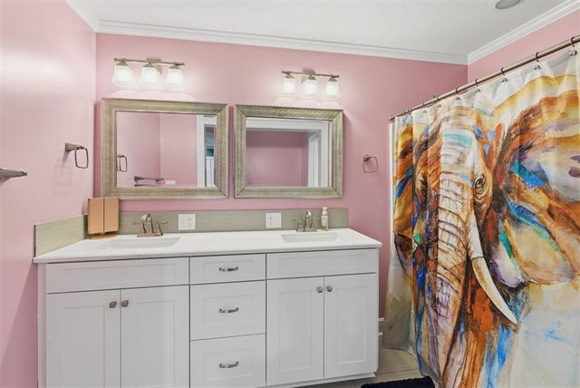 2829 W Prien Lake Road, Lake Charles, LA 70605