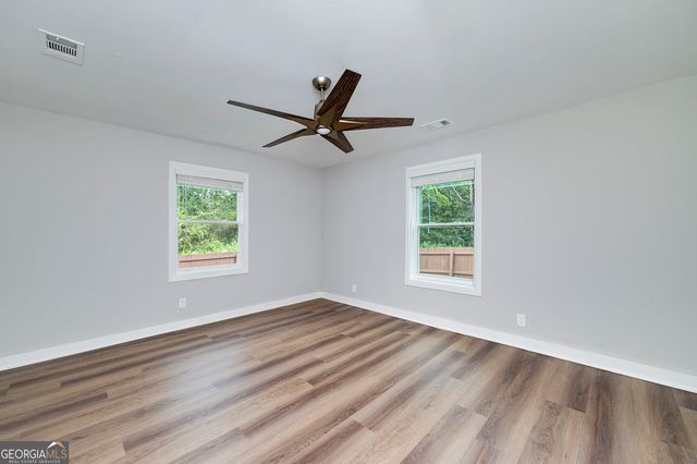 3930 W Side Place, Ellenwood, GA 30294