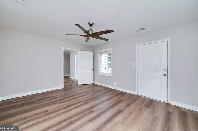 3930 W Side Place, Ellenwood, GA 30294
