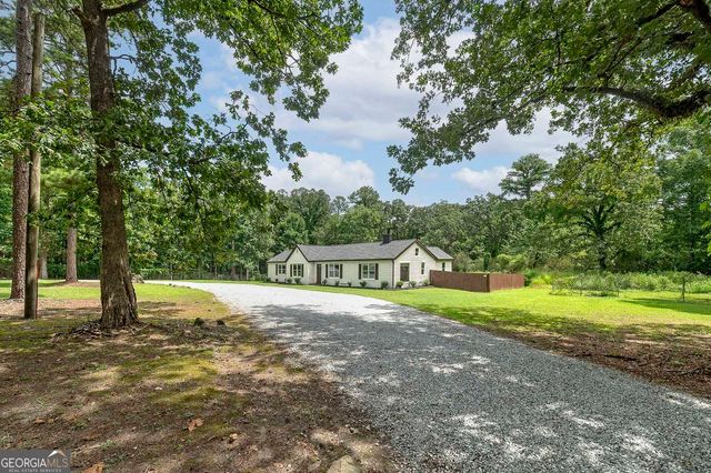 3930 W Side Place, Ellenwood, GA 30294