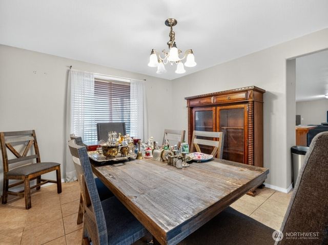 2124 Dilley Avenue, Moses Lake, WA 98837