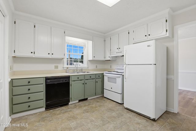 110 N Pointe Drive, Goldsboro, NC 27530