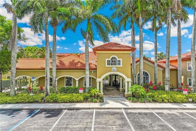 8920 Colonnades CT E 518, Bonita Springs, FL 34135