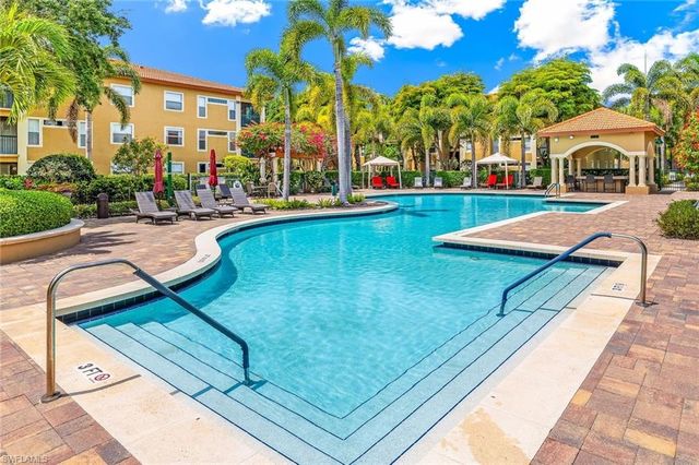8920 Colonnades CT E 518, Bonita Springs, FL 34135