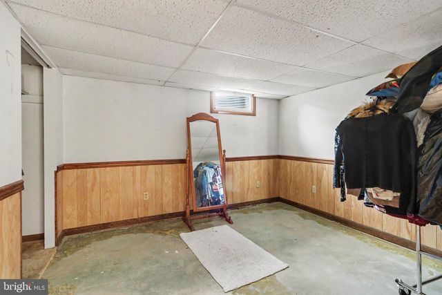 542 W AREBA AVE, Hershey, PA 17033