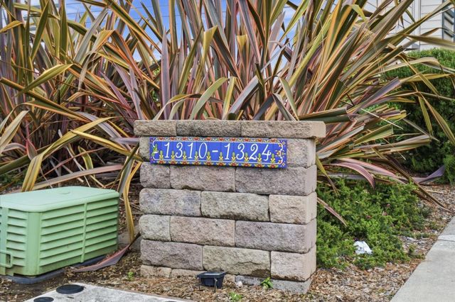 1318 Terra Nova Boulevard, Pacifica, CA 94044