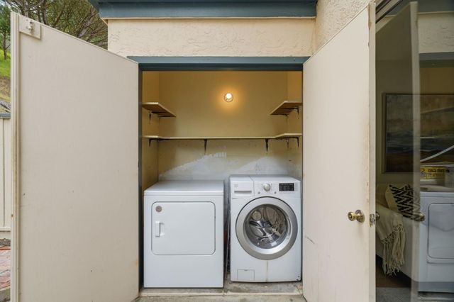 1318 Terra Nova Boulevard, Pacifica, CA 94044