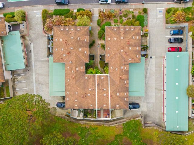 1318 Terra Nova Boulevard, Pacifica, CA 94044