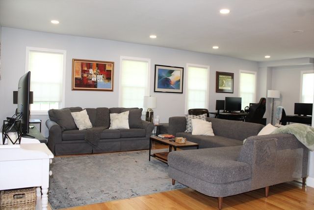 307 Main St, Lancaster, MA 01523
