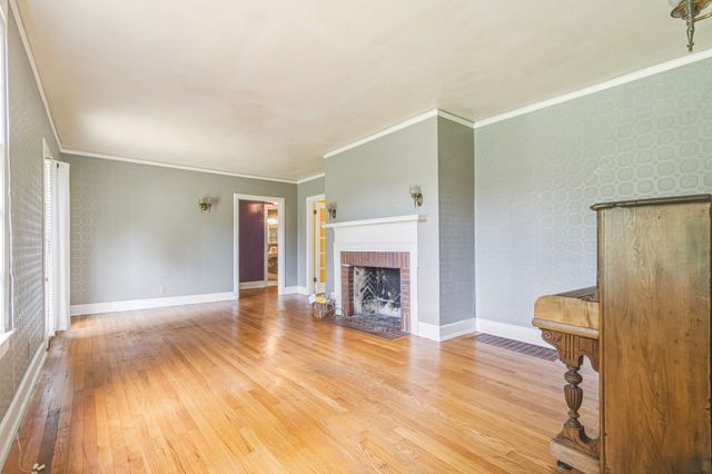 1720 N Observatory Dr, Nashville, TN 37215