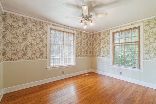 1720 N Observatory Dr, Nashville, TN 37215