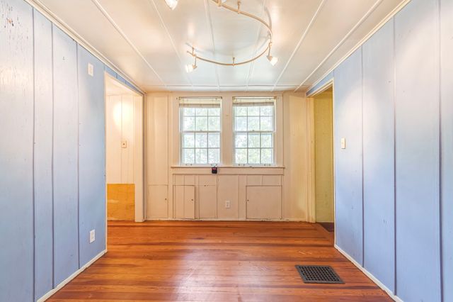 1720 N Observatory Dr, Nashville, TN 37215