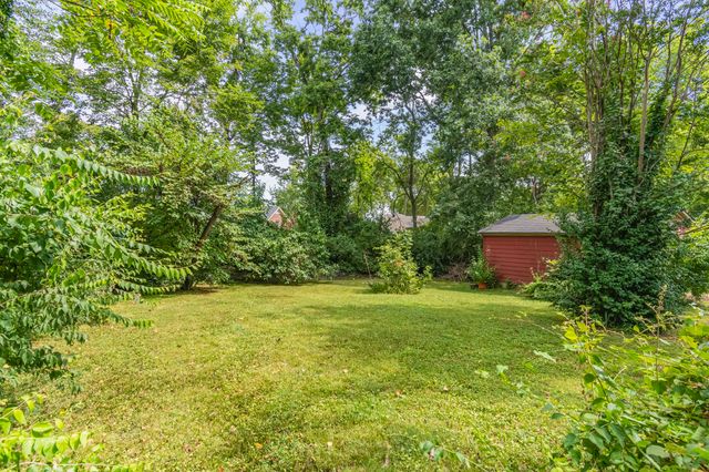 1720 N Observatory Dr, Nashville, TN 37215