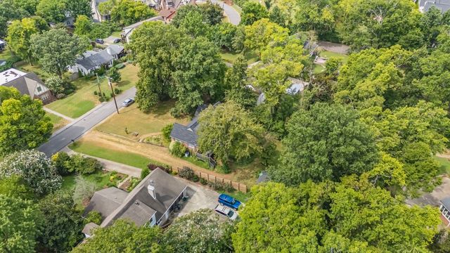 1720 N Observatory Dr, Nashville, TN 37215