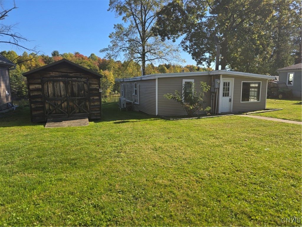 187 Millard Bassett Road, Granby, NY 13069