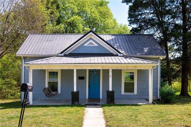 17 Hackney Street, Lexington, NC 27292