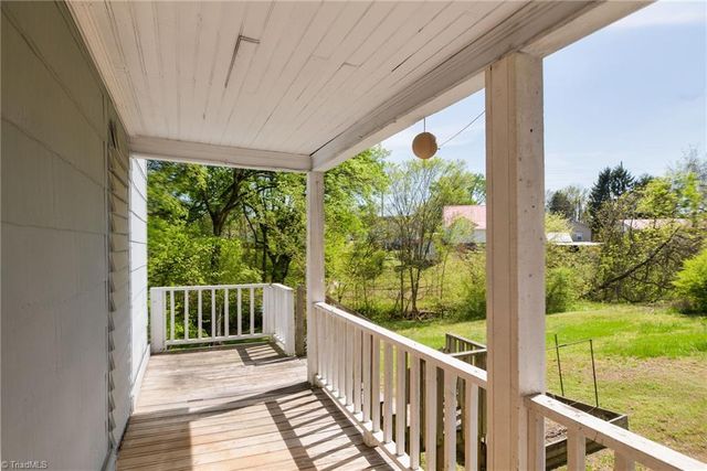 17 Hackney Street, Lexington, NC 27292
