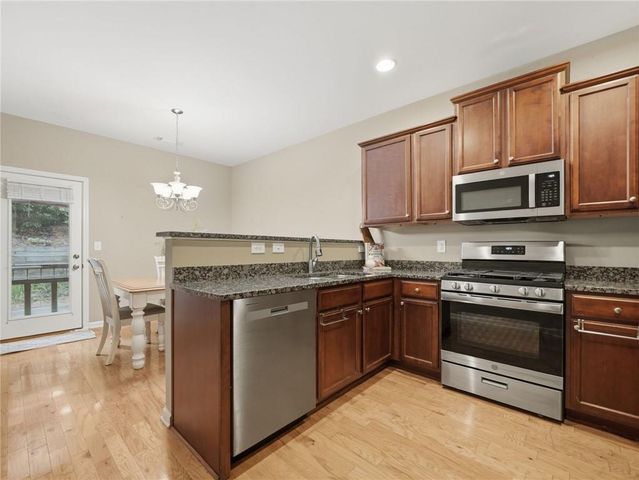129 Bethany Manor Drive, Ball Ground, GA 30107
