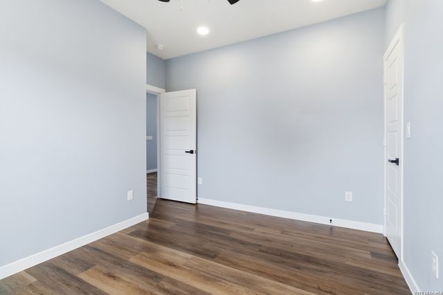 412 MONTICELLO CT, San Antonio, TX 78223