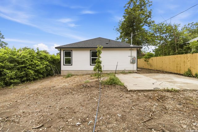 412 MONTICELLO CT, San Antonio, TX 78223