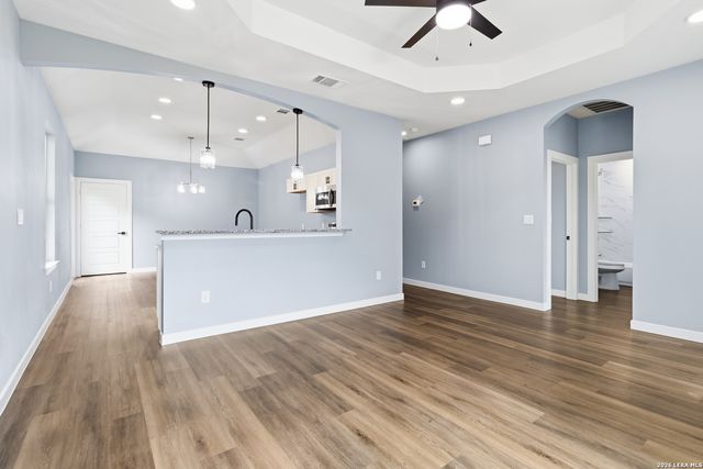 412 MONTICELLO CT, San Antonio, TX 78223
