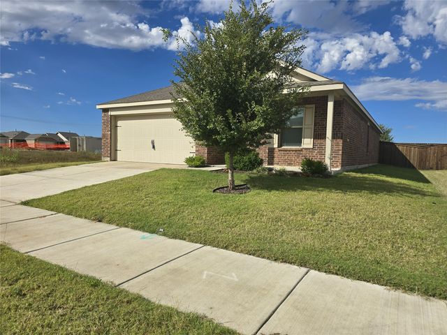 14017 Ilderton Street, Pilot Point, TX 76258