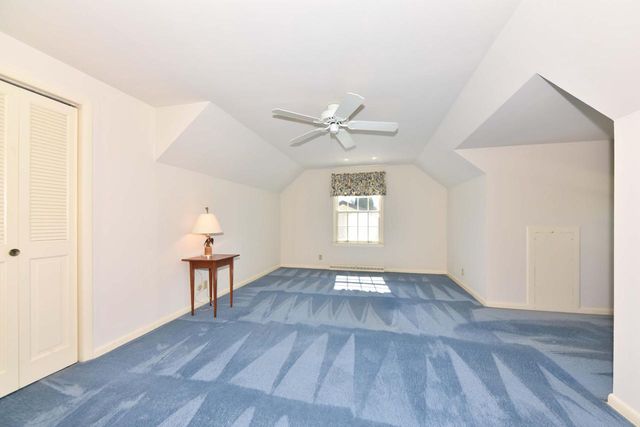 7758 N Berwyn AVENUE, Glendale, WI 53209