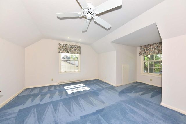 7758 N Berwyn AVENUE, Glendale, WI 53209