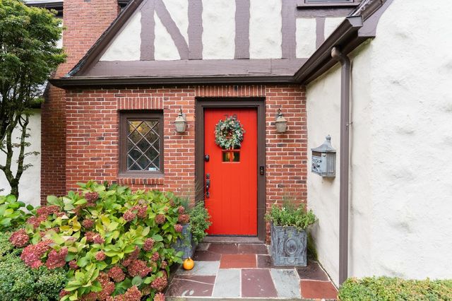 79 Randolph Road, Brookline, MA 02467