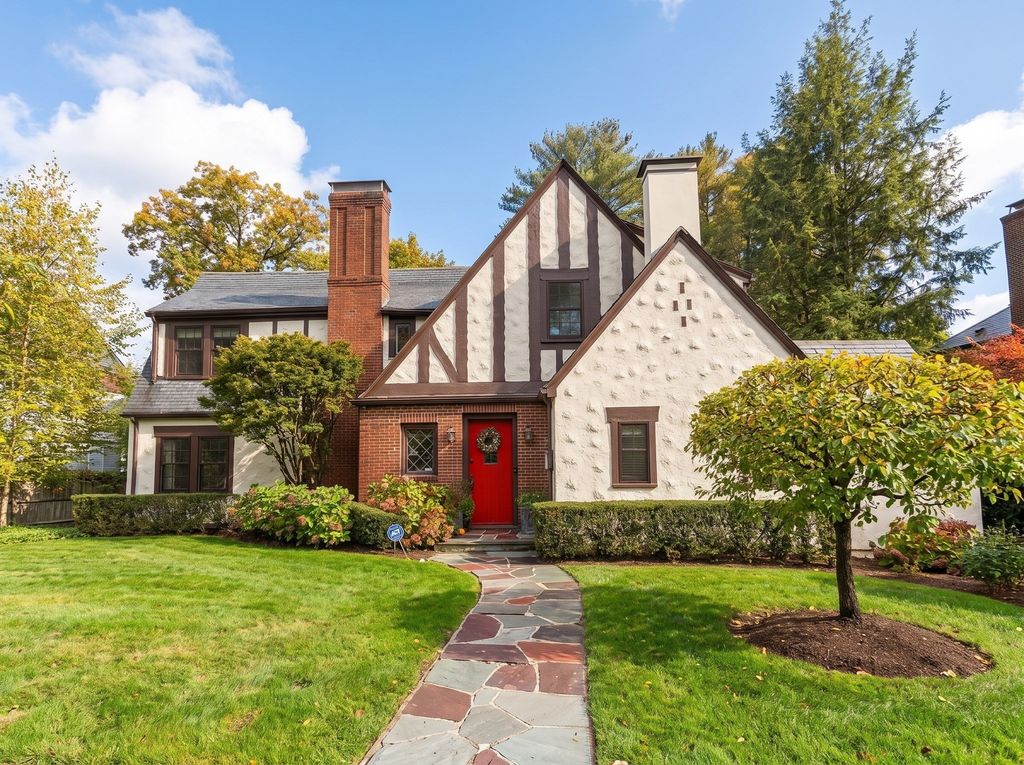 79 Randolph Road, Brookline, MA 02467