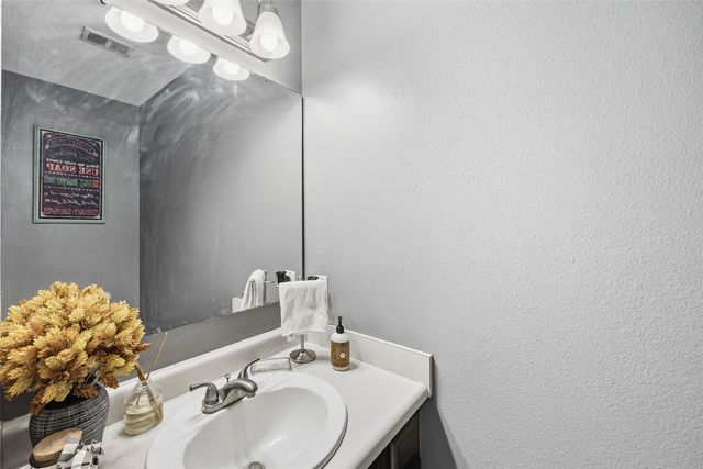 1427 Kodiak Court, Coralville, IA 52241