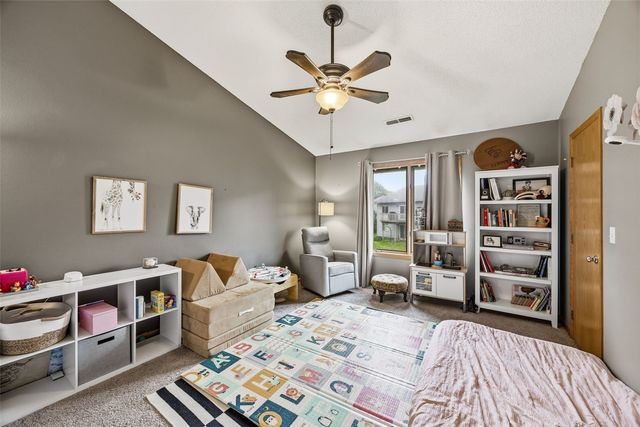 1427 Kodiak Court, Coralville, IA 52241