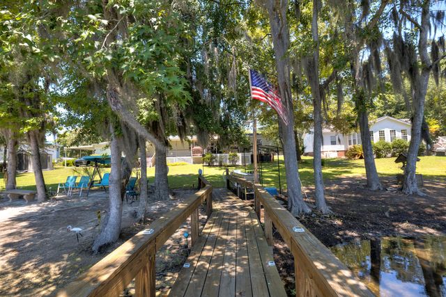 1430 Copeland Drive, Manning, SC 29102